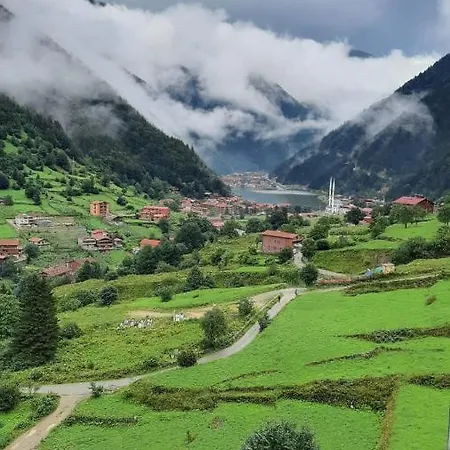 Er-konak * Uzungol