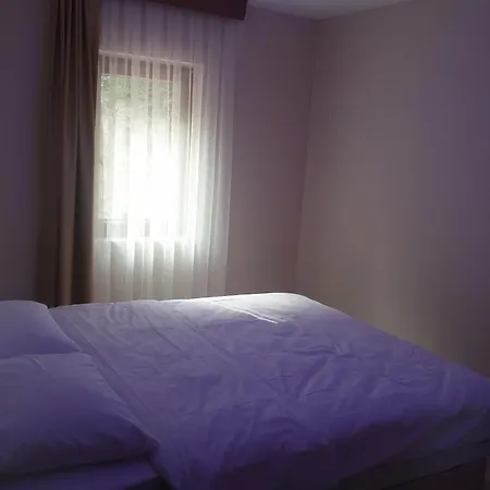 Aparthotel Er-konak *